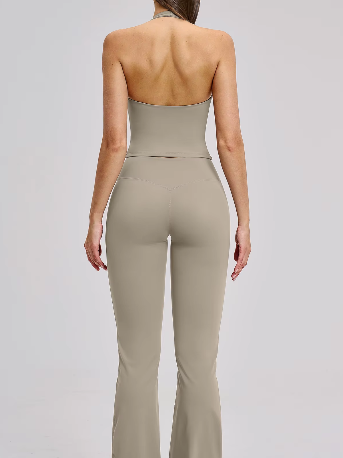 Form Halter Tank
