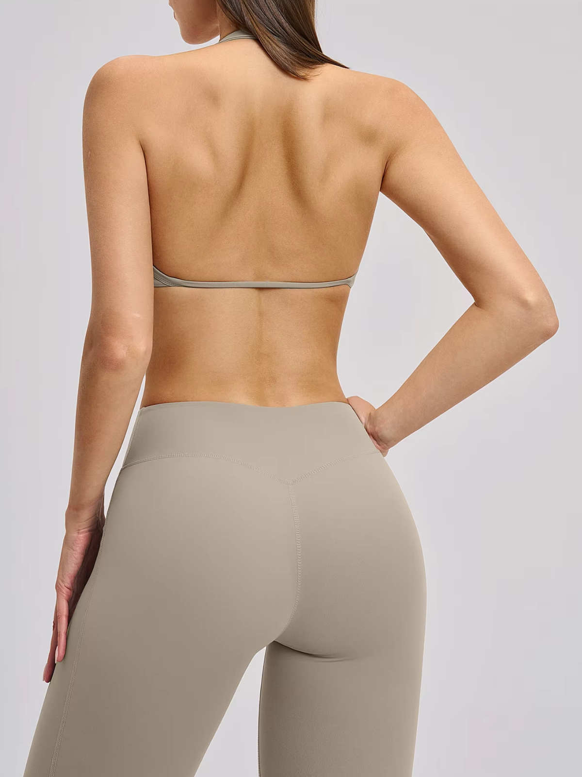 Form Halter Bra