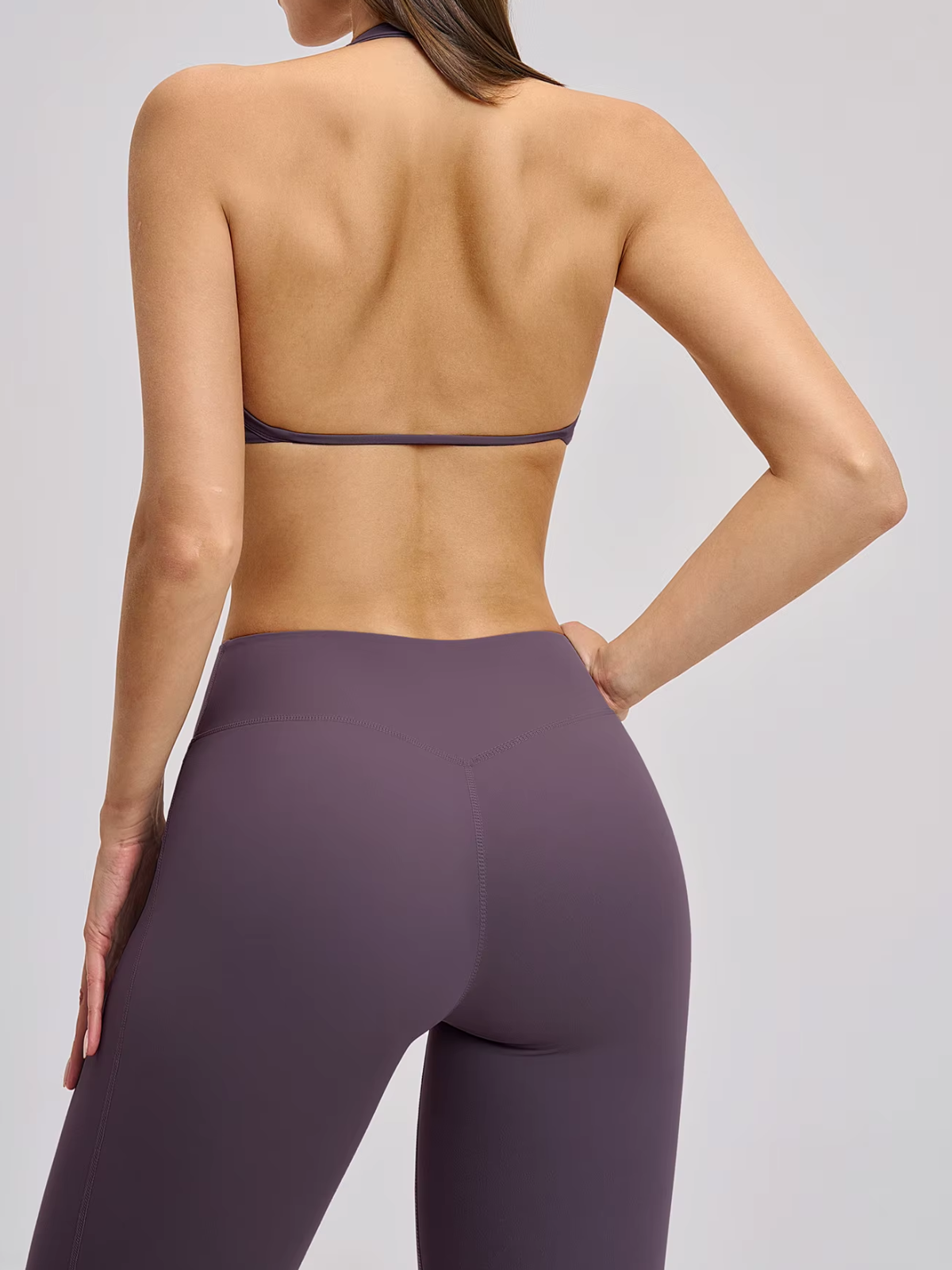 Form Halter Bra