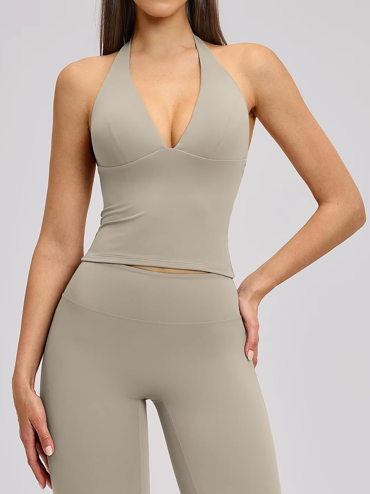 Form Halter Tank