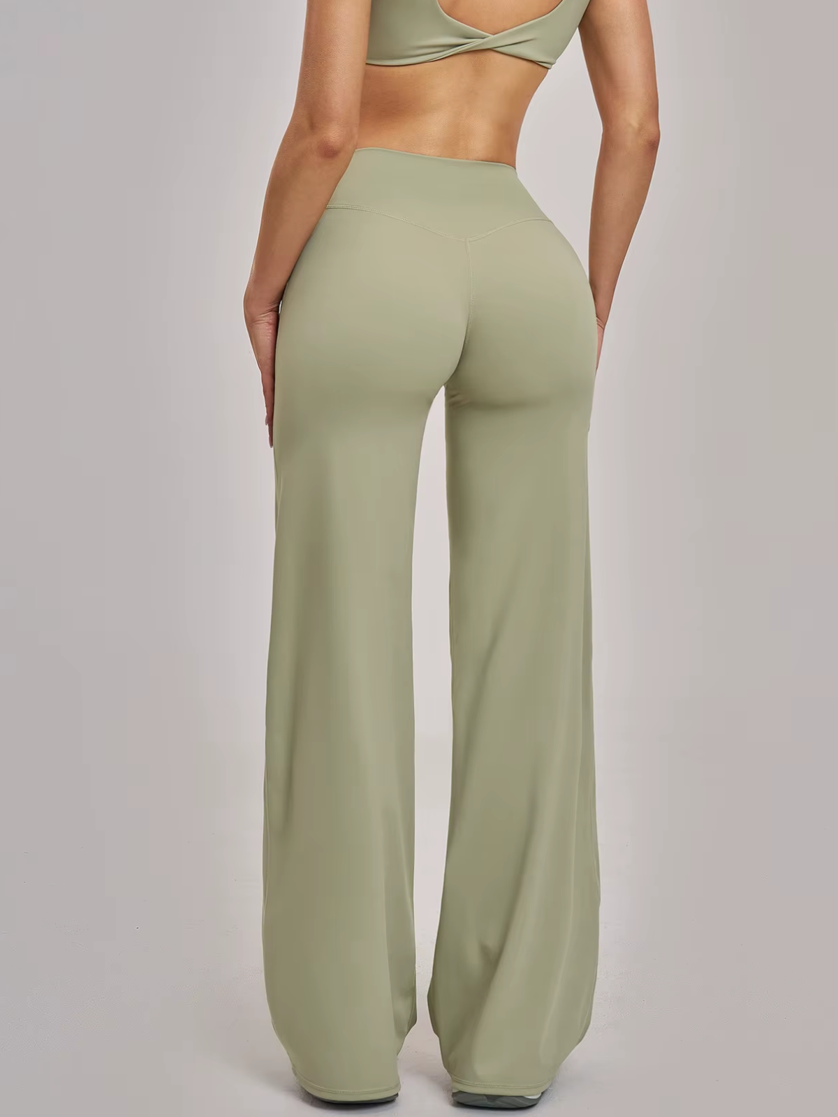 Form Flare Pants